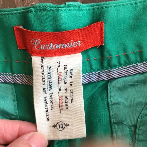 Anthropologie spring green Bermuda short - Picture 3 of 11